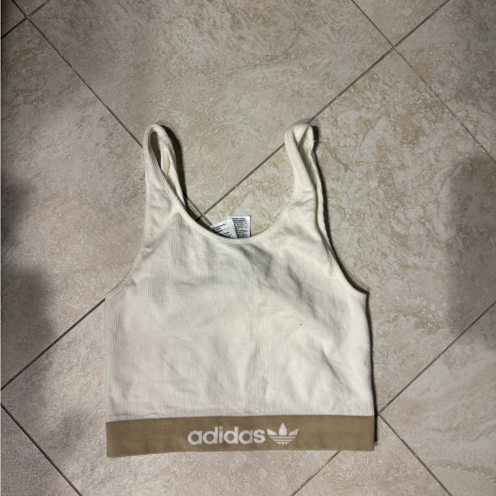 Adidas top